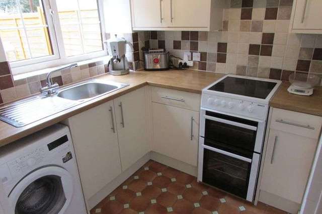 Image of 1 bedroom Terraced house to rent in Larchwood Chineham Basingstoke RG24 at Larchwood Chineham Basingstoke, RG24 8TX