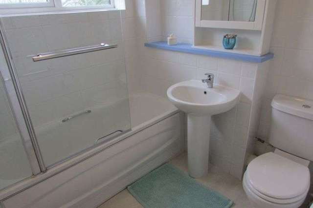  Image of 1 bedroom Terraced house to rent in Larchwood Chineham Basingstoke RG24 at Larchwood Chineham Basingstoke, RG24 8TX