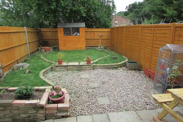  Image of 1 bedroom Terraced house to rent in Larchwood Chineham Basingstoke RG24 at Larchwood Chineham Basingstoke, RG24 8TX