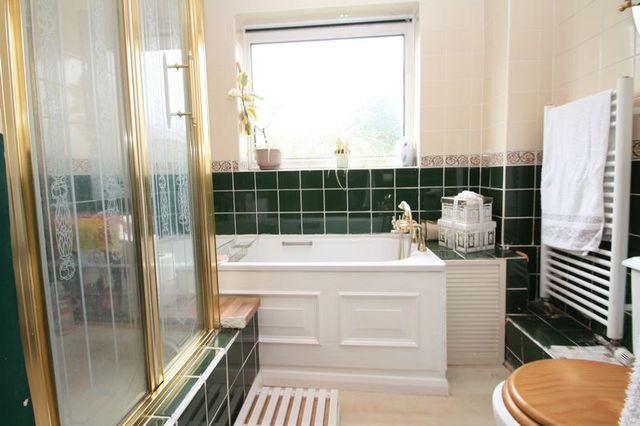  Image of 3 bedroom Detached house for sale in Lawn Lane Hemel Hempstead HP3 at Lawn Lane  Hemel Hempstead, HP3 9JF