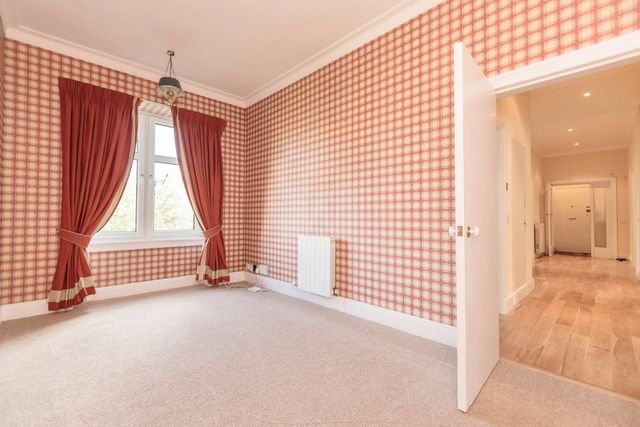  Image of 5 bedroom Flat to rent in Learmonth Terrace Edinburgh EH4 at Comely Bank Edinburgh Edinburgh, EH4 1NZ