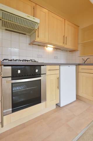  Image of 2 bedroom Flat for sale in Leith Walk Edinburgh EH6 at Edinburgh, EH6 5EL