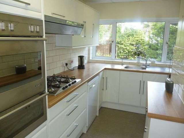  Image of 3 bedroom Semi-Detached house to rent in Lelant Grove Harborne Birmingham B17 at Lelant Grove Harborne Birmingham, B17 9UA