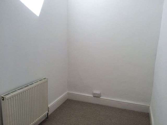  Image of 2 bedroom Terraced house to rent in Lena Street Easton Bristol BS5 at Lena Street Easton Bristol, BS5 6DB
