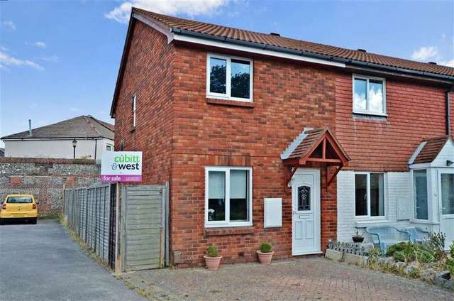  Image of 2 bedroom End of Terrace for sale in Lidiard Gardens Southsea PO4 at Southsea Hampshire Southsea, PO4 9LE