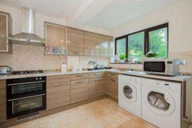  Image of 2 bedroom Bungalow for sale in Lilian Crescent Hutton Brentwood CM13 at Hutton Brentwood Ingrave, CM13 2HR