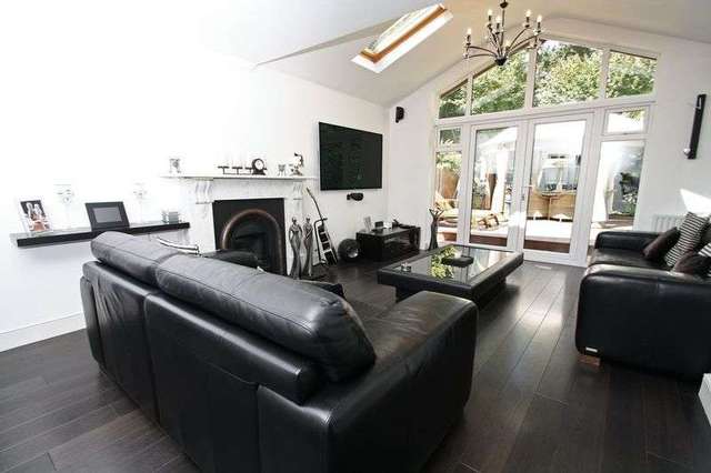  Image of 5 bedroom Detached house for sale in Lincolns Mead Lingfield RH7 at Lincolns Mead  Lingfield, RH7 6TA