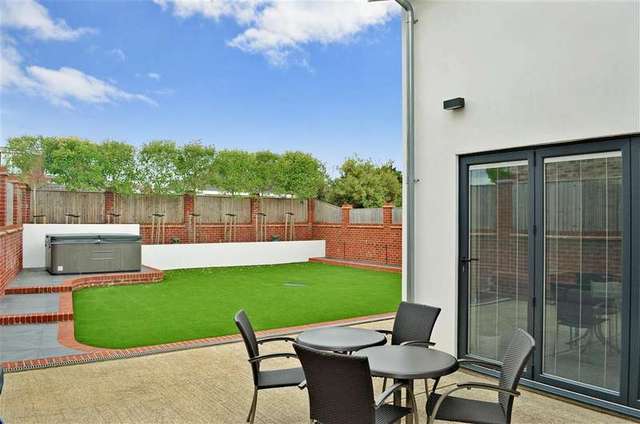  Image of 4 bedroom Detached house for sale in London Road Ashington Pulborough RH20 at Ashington West Sussex Ashington, RH20 3JS