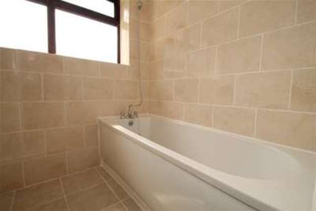  Image of 3 bedroom Detached house to rent in Longbridge Way London SE13 at London, SE13 6PW