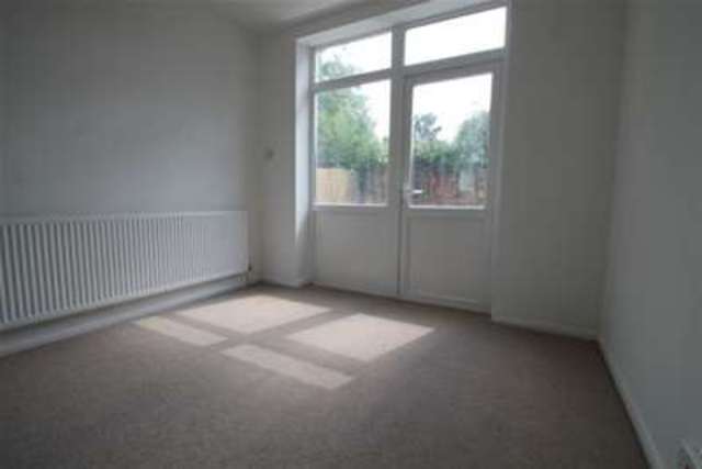  Image of 3 bedroom Detached house to rent in Longbridge Way London SE13 at London, SE13 6PW