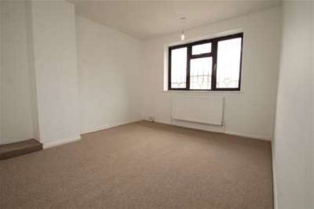  Image of 3 bedroom Detached house to rent in Longbridge Way London SE13 at London, SE13 6PW