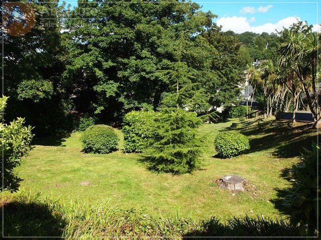  Image of 2 bedroom Flat for sale in Lower Erith Road Torquay TQ1 at Lower Erith Road  Torquay, TQ1 2PX