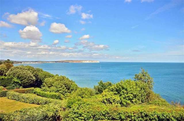  Image of 3 bedroom Flat for sale in Luccombe Road Shanklin PO37 at Shanklin Isle of Wight Shanklin, PO37 6RN