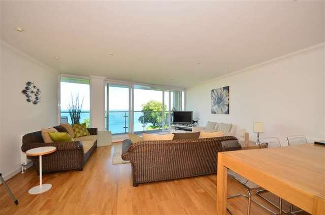  Image of 3 bedroom Flat for sale in Luccombe Road Shanklin PO37 at Shanklin Isle of Wight Shanklin, PO37 6RN
