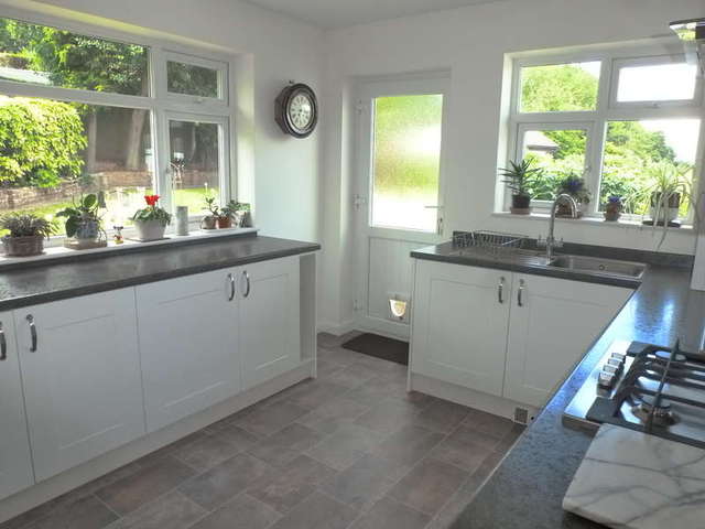 Image of 2 bedroom Detached house for sale in Lynne Close Selsdon South Croydon CR2 at South Croydon Selsdon, CR2 8QA