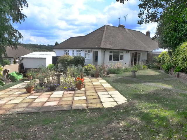 Image of 2 bedroom Detached house for sale in Lynne Close Selsdon South Croydon CR2 at South Croydon Selsdon, CR2 8QA