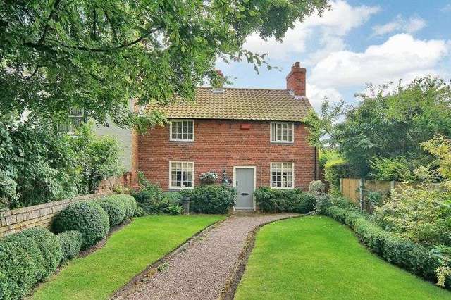  Image of 4 bedroom Property for sale in Main Street Farnsfield Newark NG22 at Main Street Farnsfield Newark, NG22 8EA