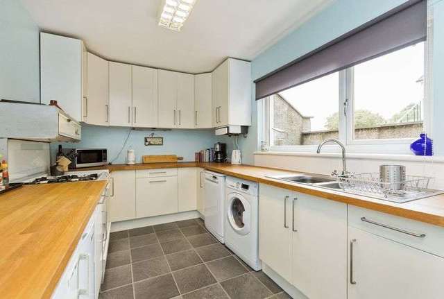  Image of 2 bedroom Flat for sale in Main Street Newmills Dunfermline KY12 at Main Street Newmills Newmills, KY12 8SX