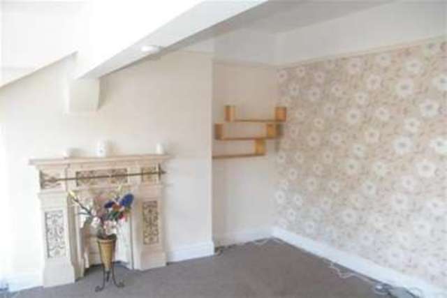  Image of 2 bedroom Flat to rent in Manchester Road Southport PR9 at Southport, PR9 9AZ
