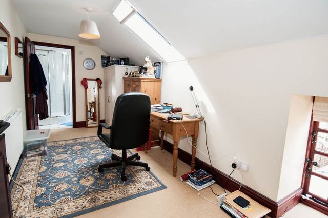  Image of 5 bedroom Detached house for sale in Manor Court Rushden NN10 at Manor Court  Rushden, NN10 0NN