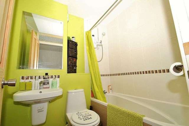  Image of 2 bedroom Terraced house for sale in Manor Road Witney OX28 at Manor Road  Witney, OX28 3UF