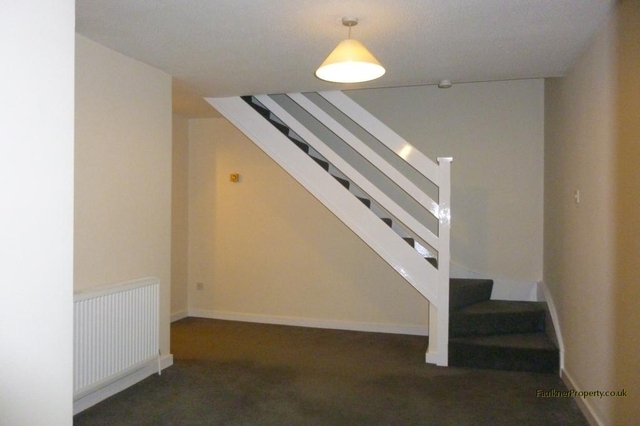  Image of 1 bedroom Cluster House to rent in Mare Leys Buckingham MK18 at Buckingham, MK18 7AY