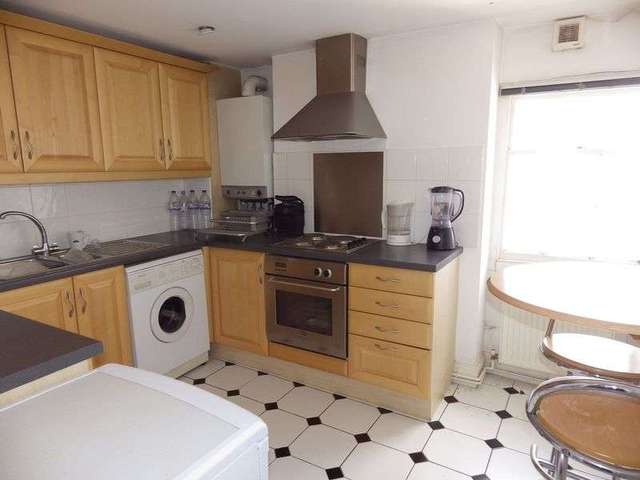  Image of 2 bedroom Property for sale in Market Square St. Neots PE19 at Market Square  St. Neots, PE19 2AA