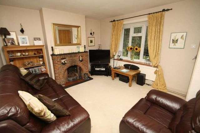  Image of 2 bedroom Terraced house for sale in Marlow Road High Wycombe HP11 at 18 Marlow Road  High Wycombe, HP11 1TB