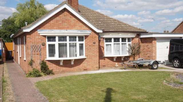  Image of 4 bedroom Bungalow for sale in Mary Walsham Close Stanground Peterborough PE2 at Mary Walsham Close  Peterborough, PE2 8RT