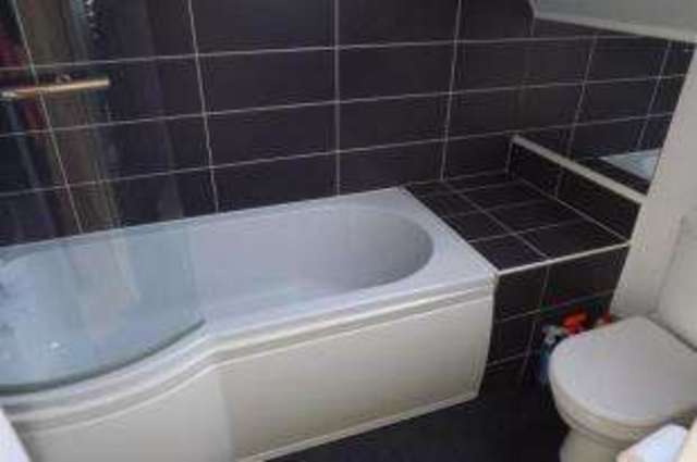  Image of 1 bedroom Terraced house for sale in Matthey Place Crawley RH10 at Crawley West Sussex Pound Hill, RH10 3XA