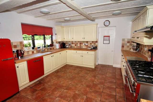  Image of 4 bedroom Detached house for sale in Watercress Lane Mattishall Dereham NR20 at Mattishall Dereham Norfolk, NR20 3RJ