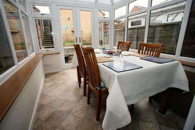  Image of 2 bedroom Detached house to rent in Maud Close Devizes SN10 at Maud Close  DEVIZES, SN10 2SL