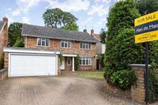  Image of 4 bedroom Detached house for sale in Mavelstone Road Bromley BR1 at Bromley  Bickley, BR1 2PB