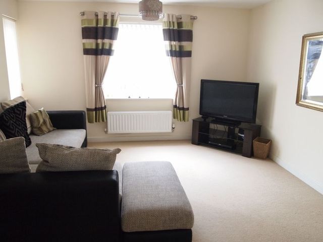  Image of 2 bedroom Flat for sale in Mckay Avenue Torquay TQ1 at Mckay Avenue  Torquay, TQ1 4FD