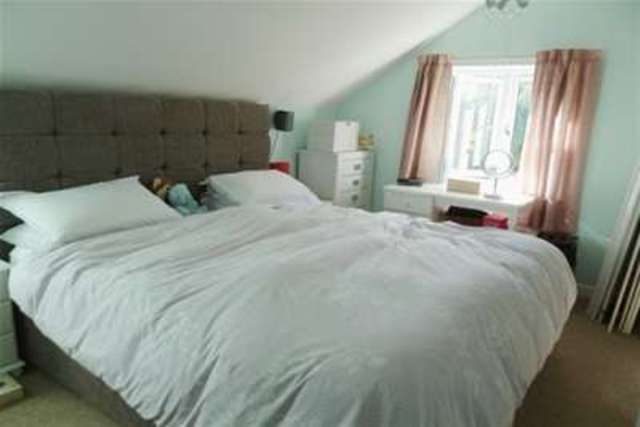  Image of 2 bedroom Flat to rent in Mead Road Stoke Gifford Bristol BS34 at Bristol, BS34 8PS