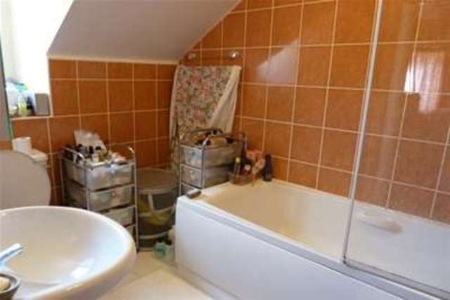  Image of 2 bedroom Flat to rent in Mead Road Stoke Gifford Bristol BS34 at Bristol, BS34 8PS