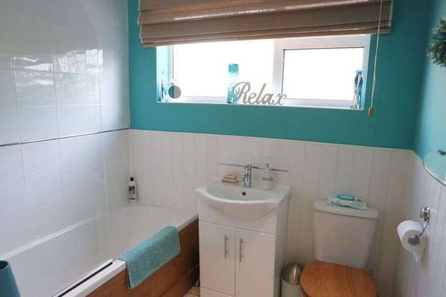  Image of 4 bedroom Detached house for sale in Meden Avenue Warsop Mansfield NG20 at Meden Avenue Warsop Mansfield, NG20 0PP
