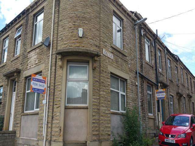  Image of 1 bedroom House Share to rent in Meltham Road Lockwood Huddersfield HD1 at Huddersfield  Huddersfield, HD1 3TJ