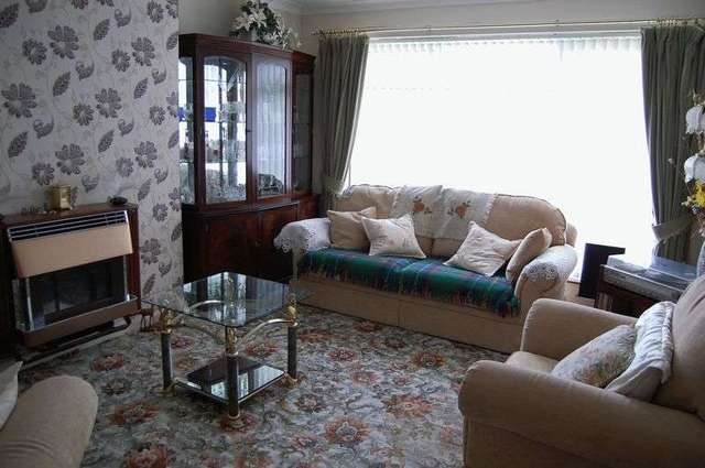  Image of 2 bedroom Detached house for sale in Middleton Close Radcliffe Manchester M26 at Middleton Close Radcliffe Manchester, M26 4JU