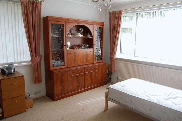  Image of 2 bedroom Detached house for sale in Middleton Close Radcliffe Manchester M26 at Middleton Close Radcliffe Manchester, M26 4JU