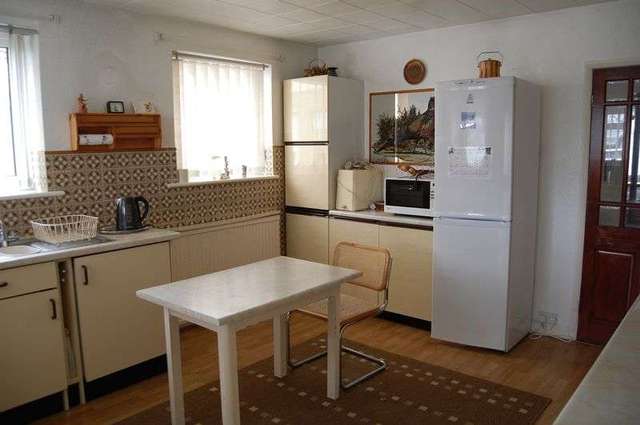  Image of 2 bedroom Detached house for sale in Middleton Close Radcliffe Manchester M26 at Middleton Close Radcliffe Manchester, M26 4JU