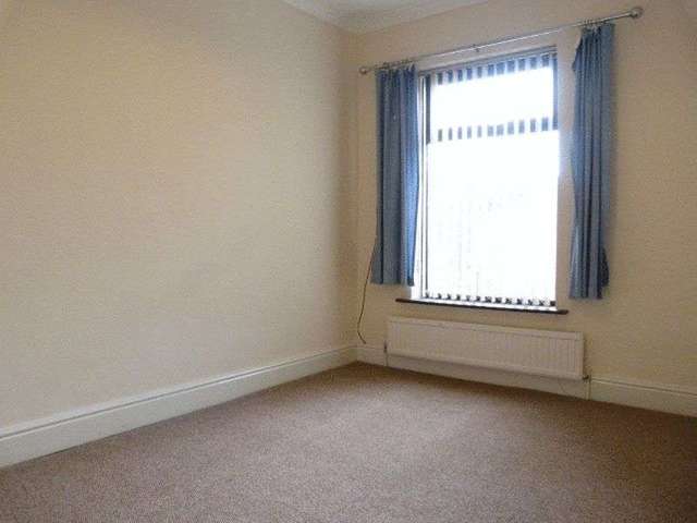  Image of Terraced house to rent in Miller Street Warrington WA4 at Miller Street  Warrington, WA4 1BD