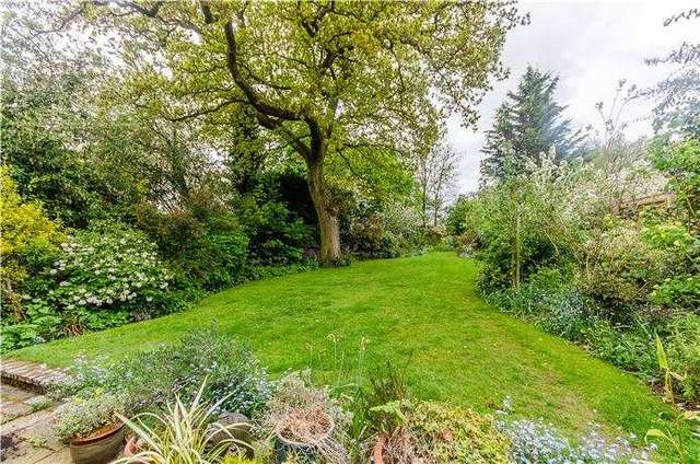  Image of 4 bedroom Detached house for sale in Mingle Lane Stapleford Cambridge CB22 at 22B Mingle Lane  Stapleford, CB22 5SY