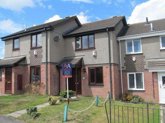  Image of 2 bedroom Terraced house to rent in Pendennis Close Torpoint PL11 at Pendennis Close  Torpoint, PL11 2QY