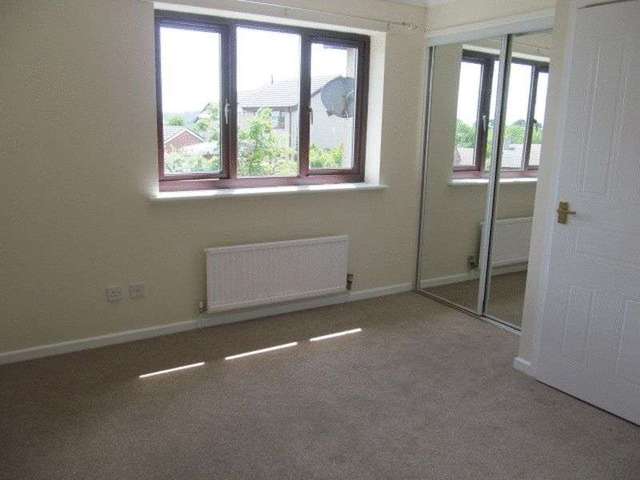  Image of 2 bedroom Terraced house to rent in Pendennis Close Torpoint PL11 at Pendennis Close  Torpoint, PL11 2QY