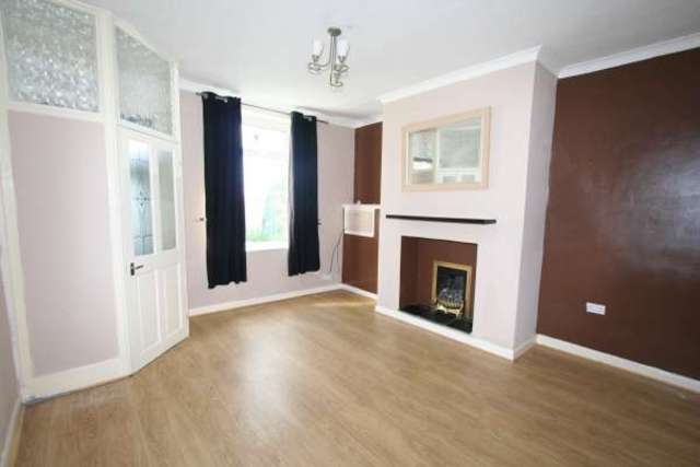 Image of 2 bedroom Terraced house to rent in Molyneux Street Rochdale OL12 at Rochdale OL12 6PZ Rochdale, OL12 6PZ