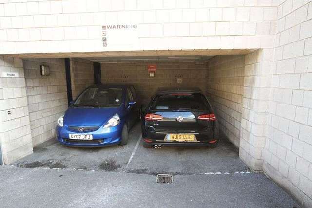  Image of 1 bedroom Flat for sale in Montague Hill South Bristol BS2 at Montague Hill South  Bristol, BS2 8HT