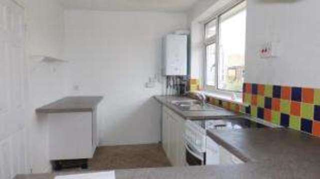  Image of 1 bedroom Flat for sale in Oakwood Road Bournemouth BH9 at Moordown Bournemouth Moordown, BH9 3DF