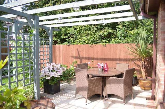  Image of 4 bedroom Bungalow for sale in Morleys Ashington Pulborough RH20 at Ashington West Sussex Ashington, RH20 3JN