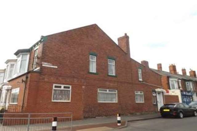  Image of 3 bedroom Flat to rent in Mortimer Road South Shields NE33 at South Shields, NE33 4UQ